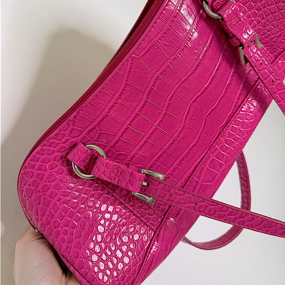 Vintage Pink Faux Leather Shoulder Bag - Picture 5 of 5